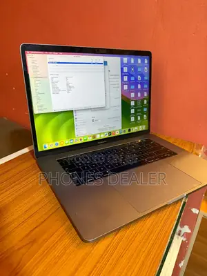 Laptop Apple MacBook Pro 2018 16GB Intel Core I7 SSD 256GB