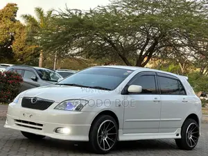 Toyota Corolla RunX 2005 Pearl