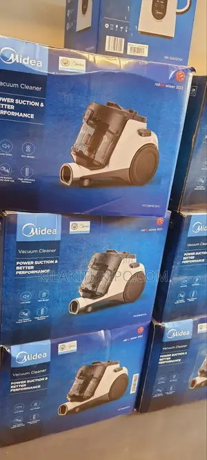 Midea 1800w Vacuum Cleaner