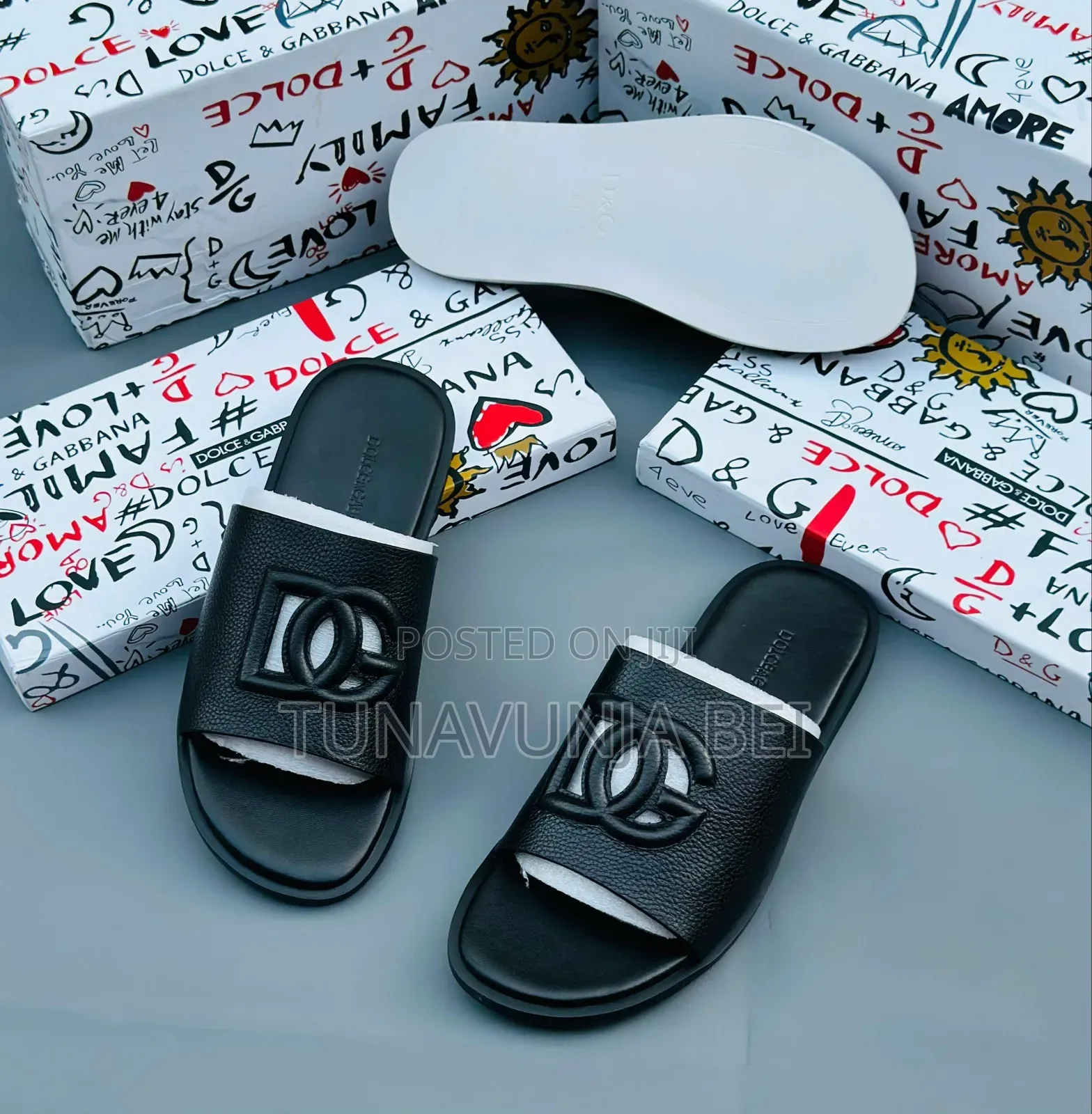 Dolce Gabana Brand / Quality Sandals