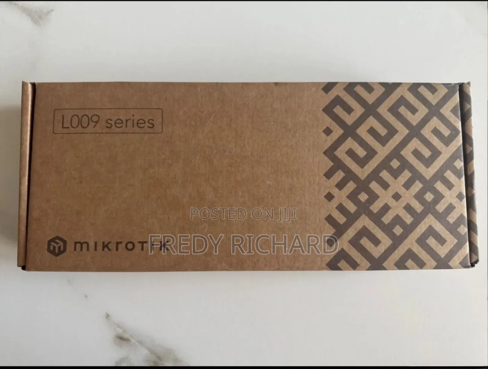 Mikrotik L009