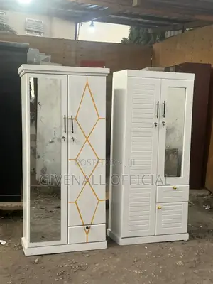 Ofa Ofa = Kabati Milango Miwili