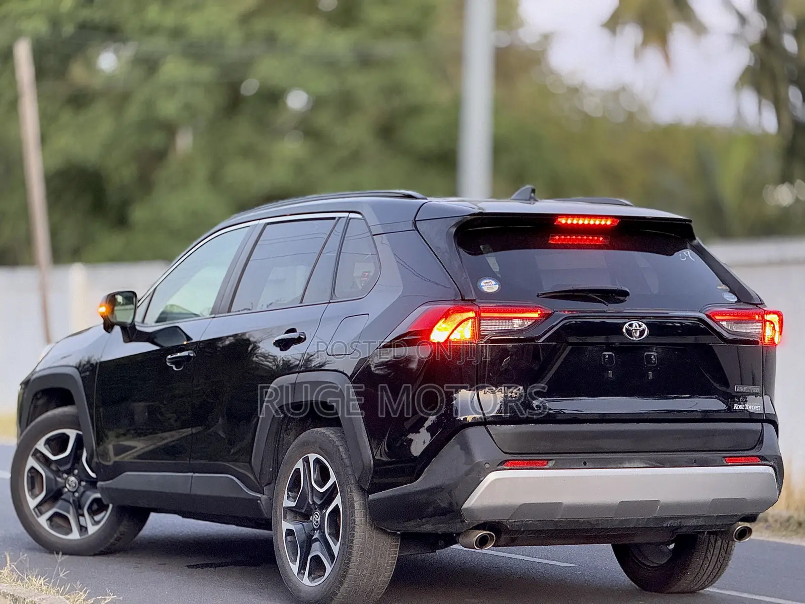 Toyota RAV4 Adventure 2019 Black