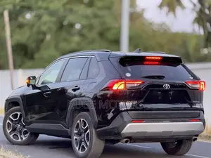 Toyota RAV4 Adventure 2019 Black