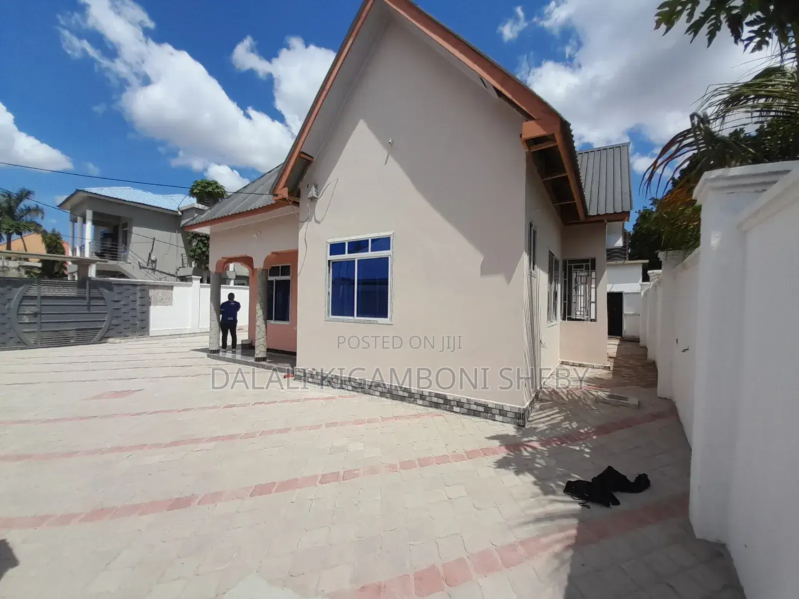 3bdrm House in Kigamboni Kibada for sale