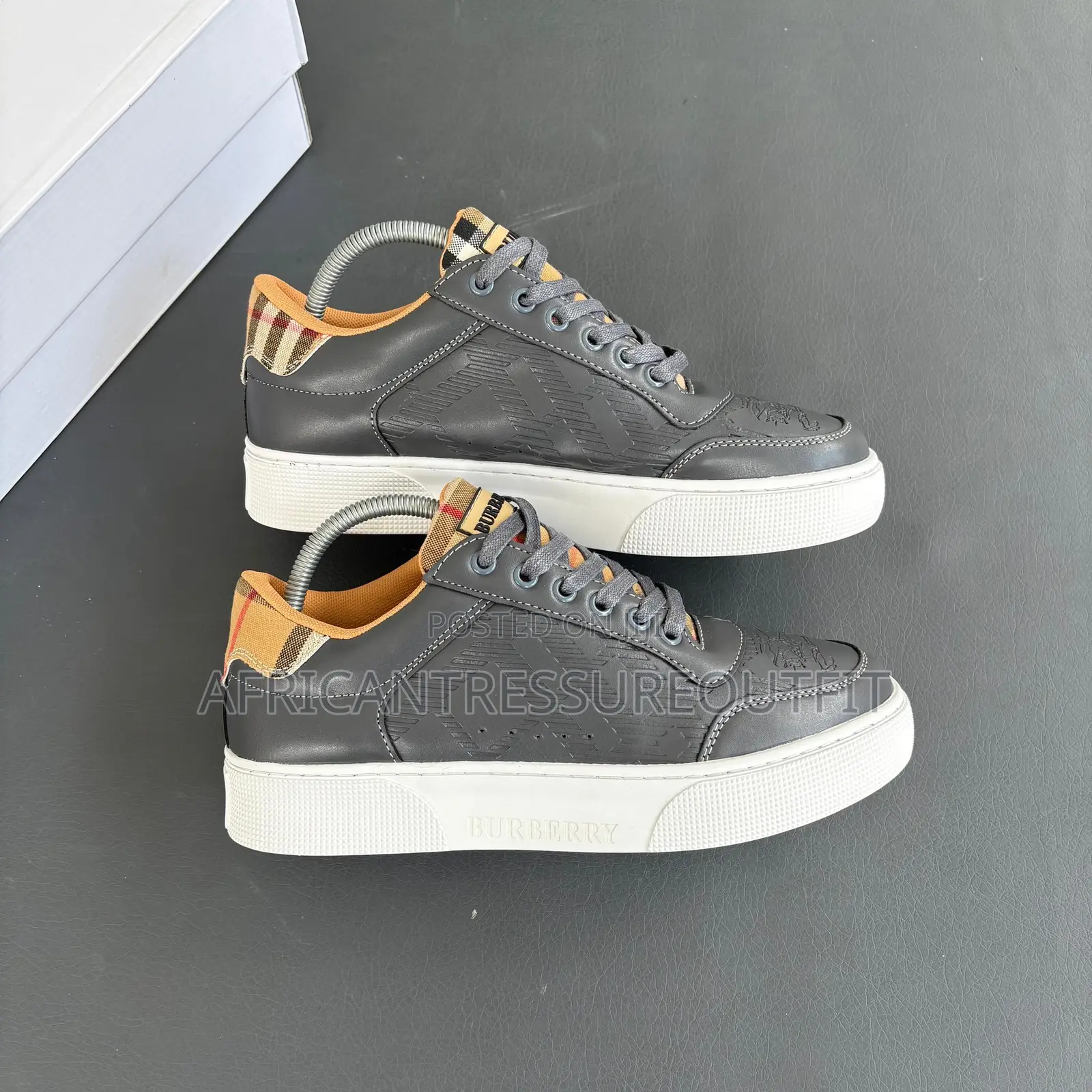 Burberry Shole Collection Premium Edition Available Size 40–45