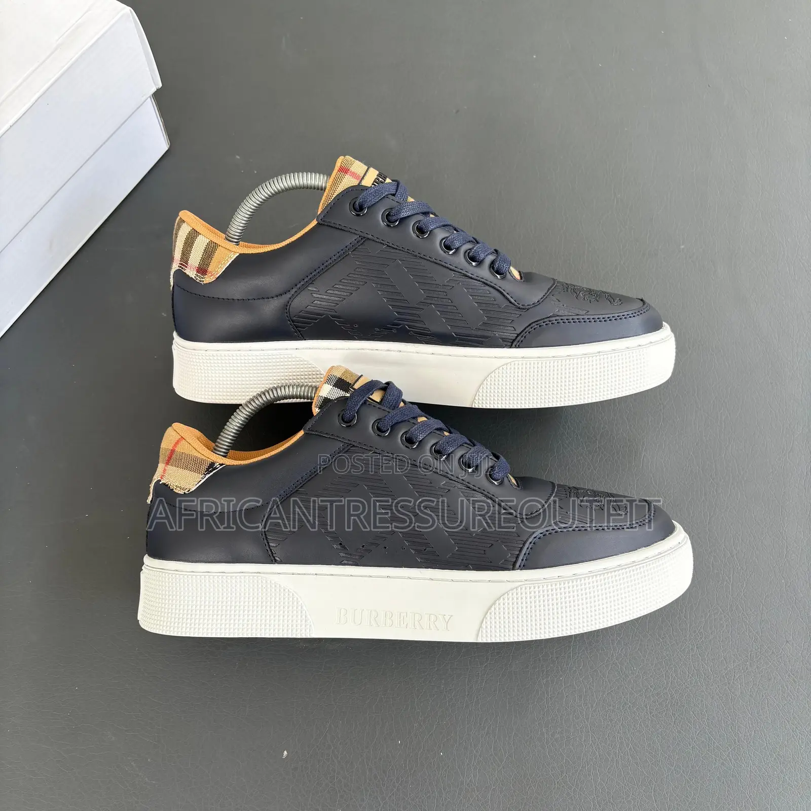 Burberry Shole Collection Premium Edition Available Size 40–45