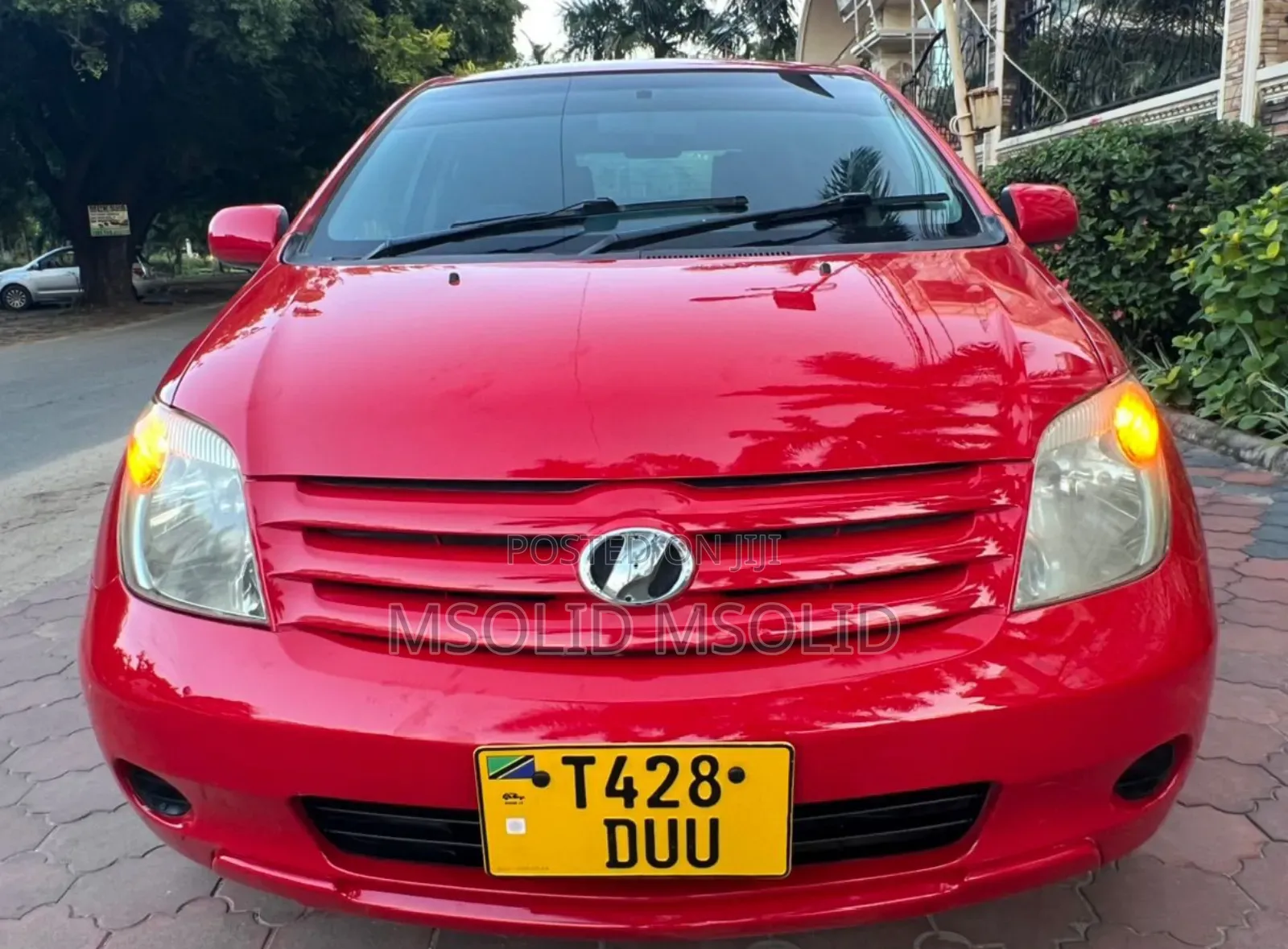Toyota IST 2005 Red