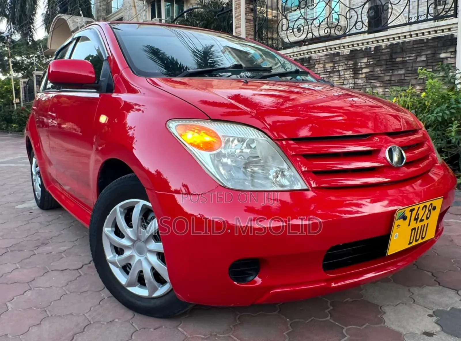 Toyota IST 2005 Red