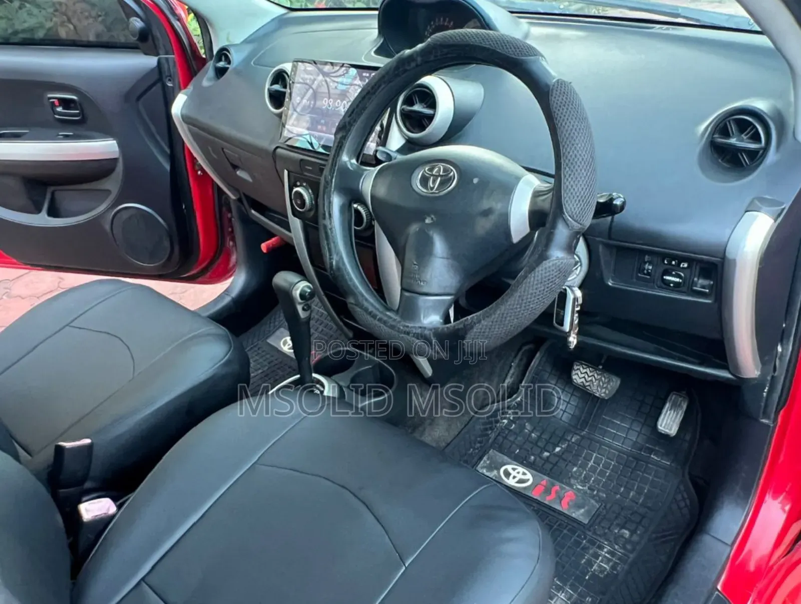 Toyota IST 2005 Red
