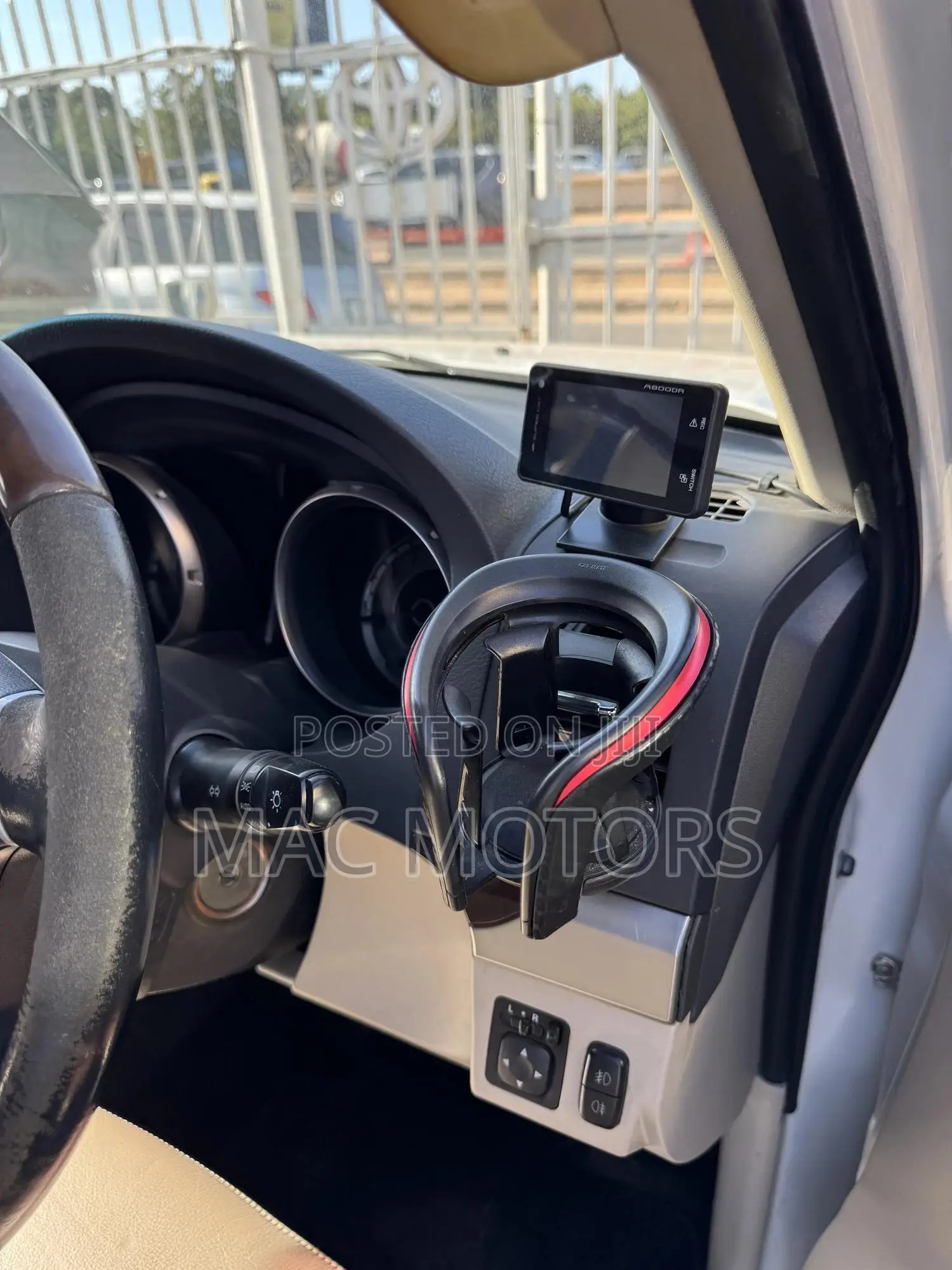 Mitsubishi Pajero 2014 White