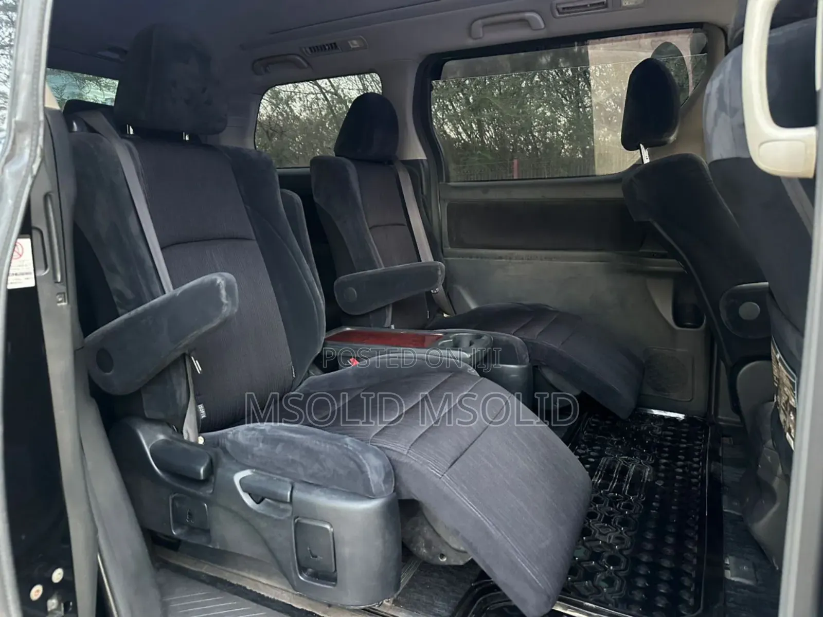 Toyota Vellfire 2009 Black