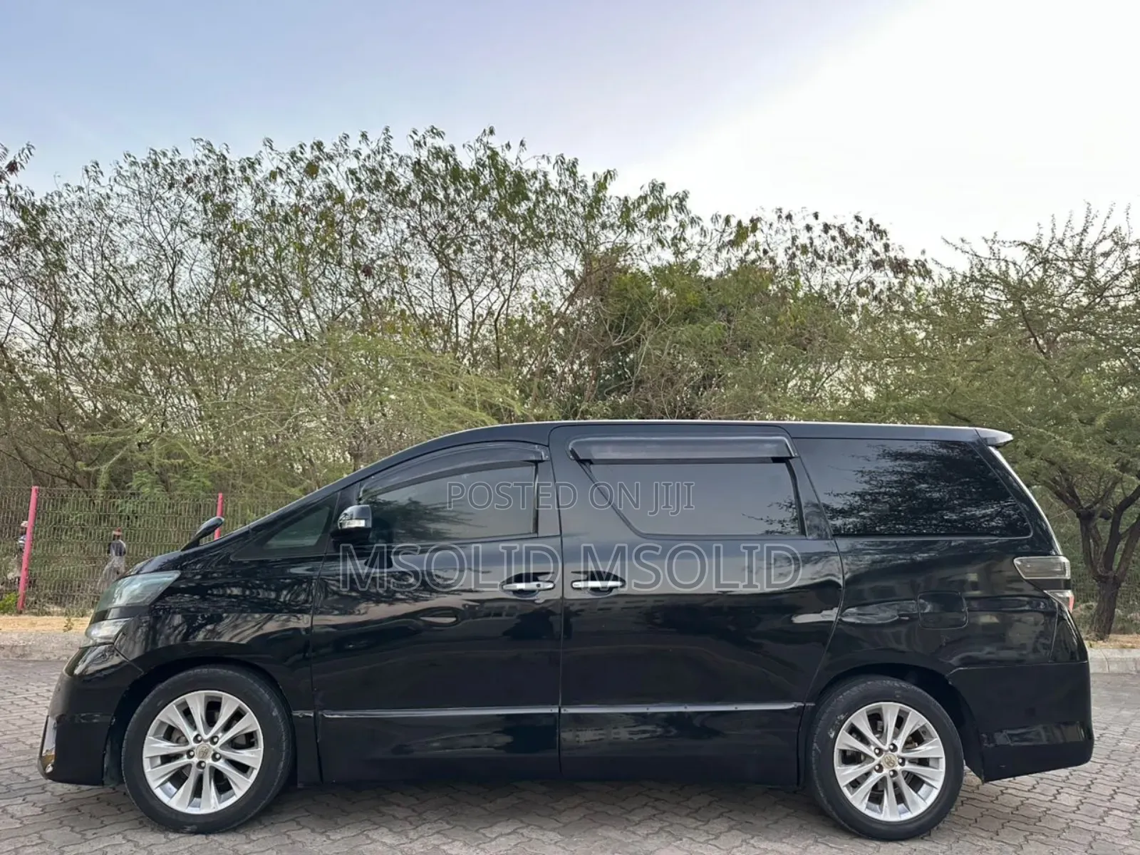 Toyota Vellfire 2009 Black