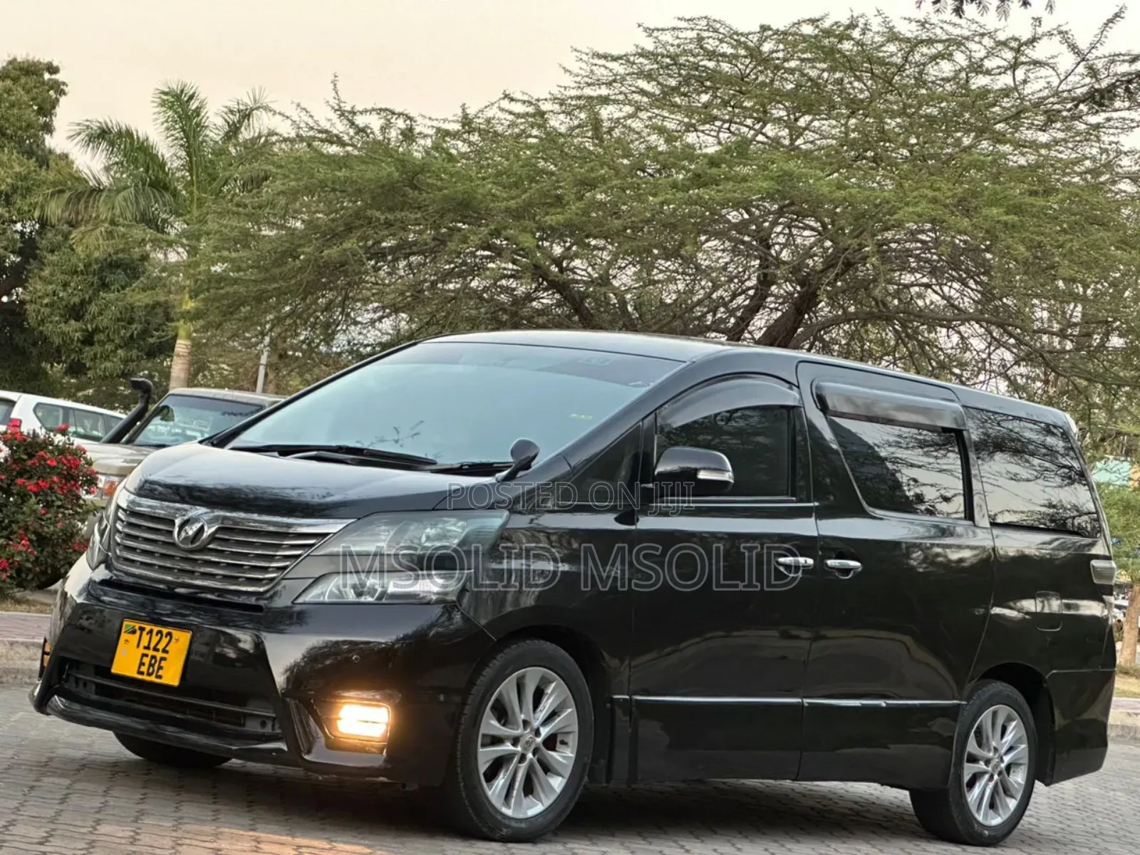 Toyota Vellfire 2009 Black