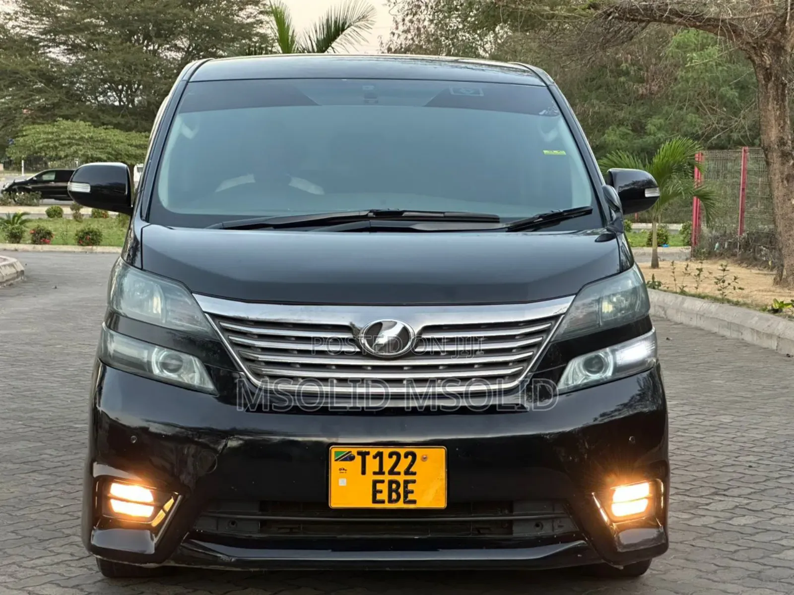 Toyota Vellfire 2009 Black