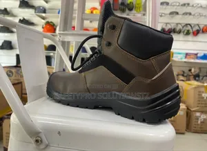 Heckel Heavy Duty Safety Shoes