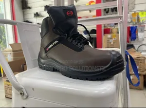Heckel Heavy Duty Safety Shoes