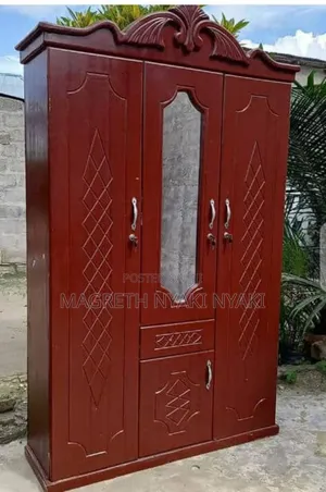 Nauza Kabati Milango Mitatu Used Brown