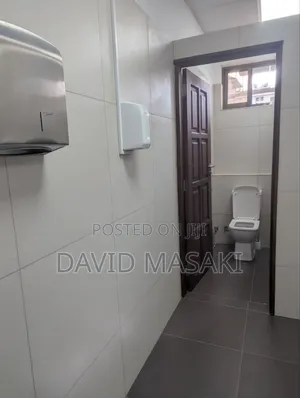 430 Sq M Prime Location Office Space for Rent