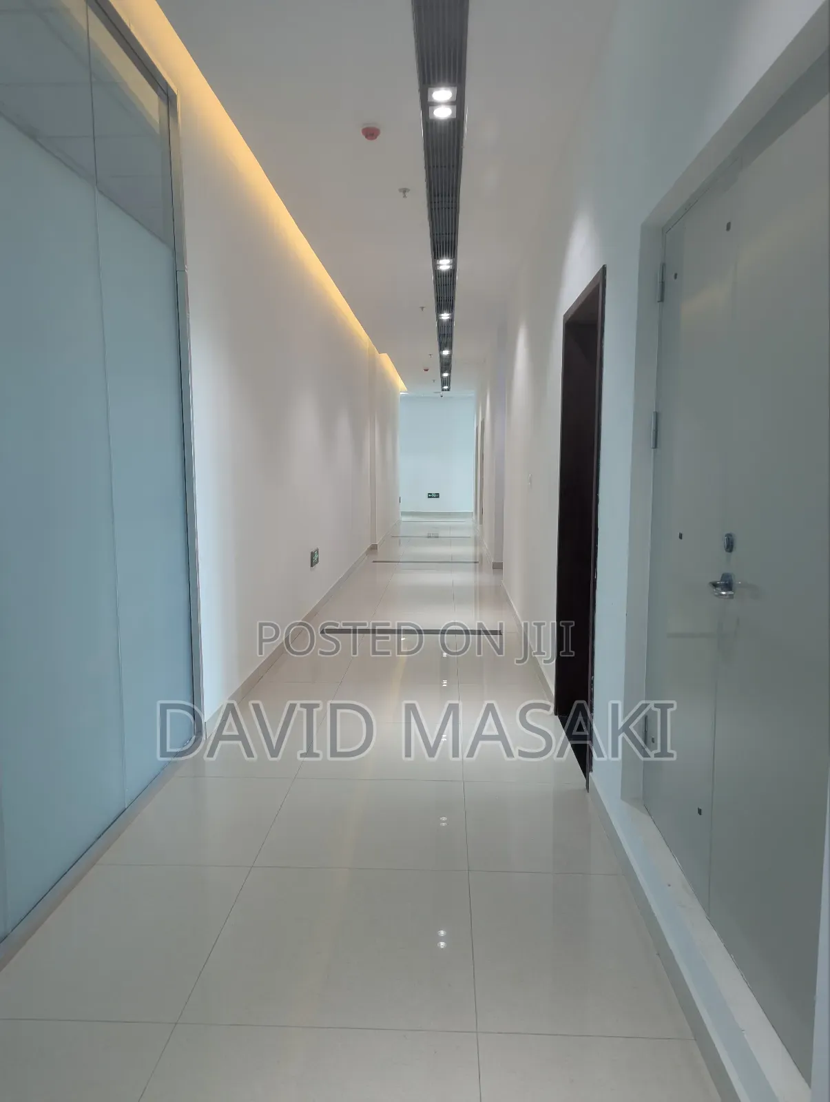 430 Sq M Prime Location Office Space for Rent