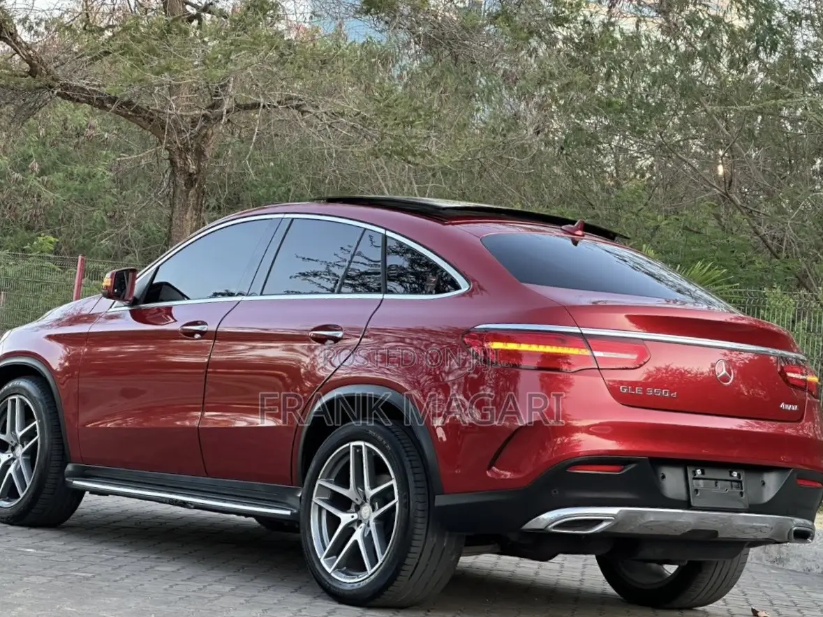 Mercedes-Benz GLE-Class GLE 350d 4MATIC 2017 Burgundy