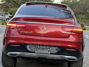 Mercedes-Benz GLE-Class GLE 350d 4MATIC 2017 Burgundy