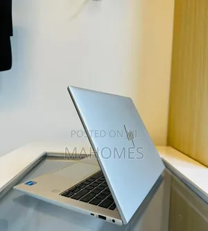 New Laptop HP EliteBook 840 G10 16GB Intel Core I7 SSD 512GB