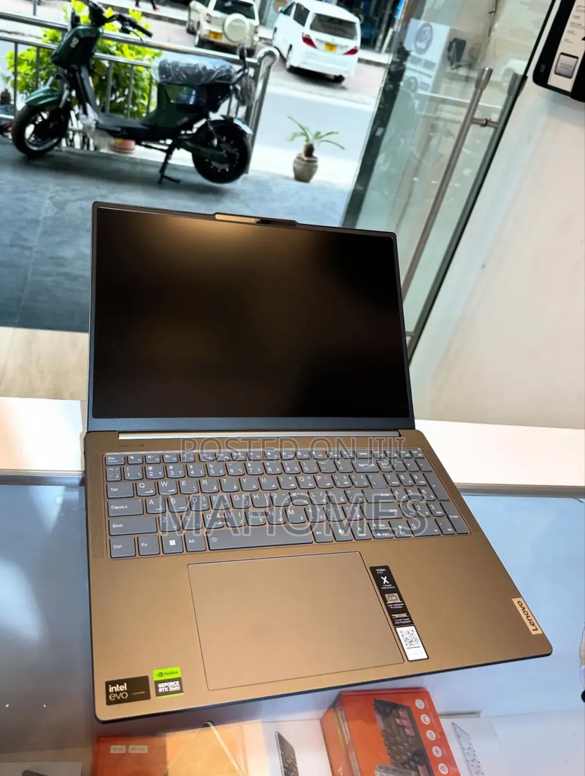 New Laptop Lenovo Yoga Book 9i 16GB Intel Core Ultra 7 SSD 1T
