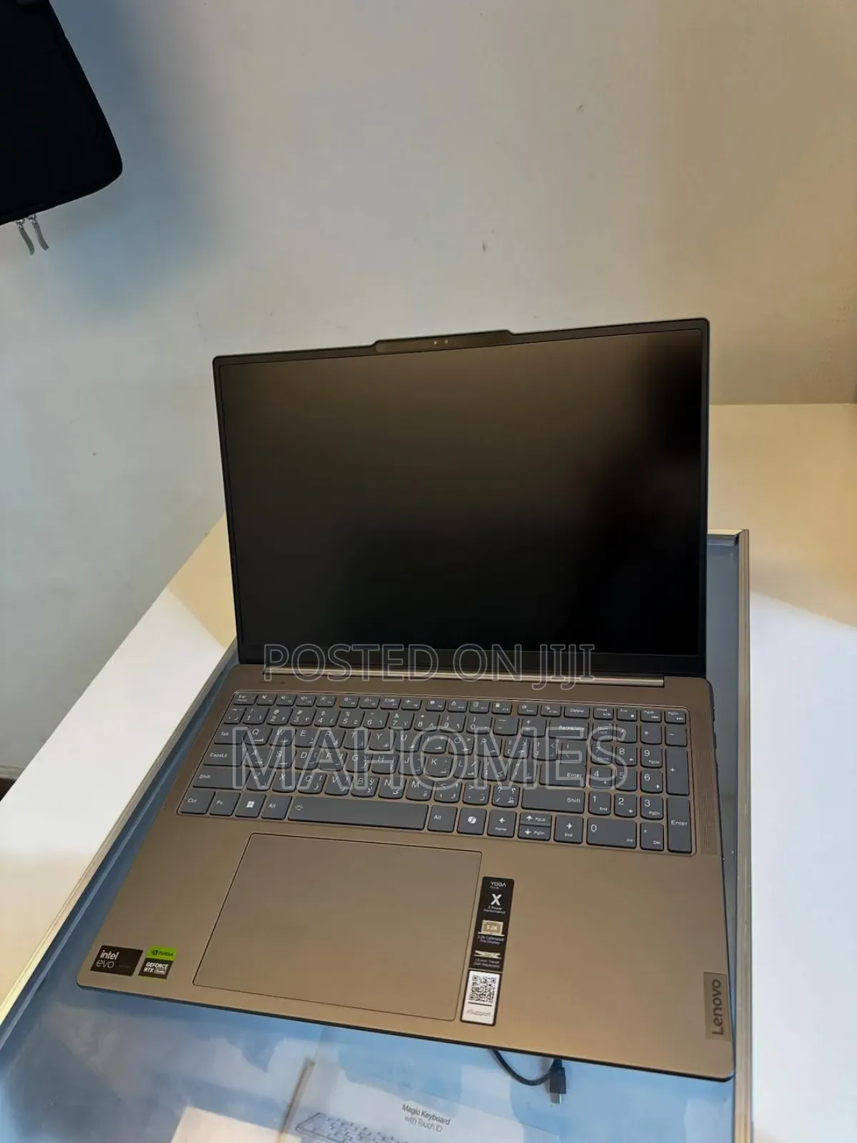 New Laptop Lenovo Yoga Book 9i 16GB Intel Core Ultra 7 SSD 1T