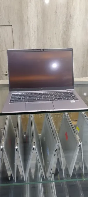 Laptop HP ZBook Firefly 14 G7 16GB Intel Core I5 SSD 256GB