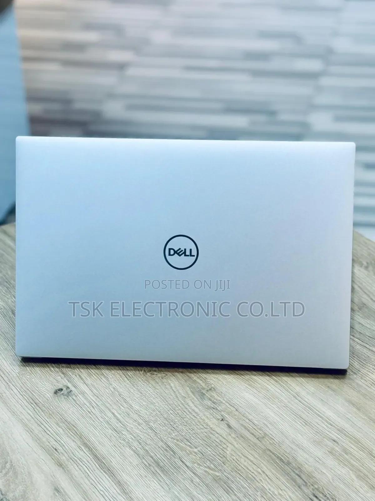 New Laptop Dell XPS 15 9510 16GB Intel Core I7 SSD 512GB