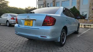 Toyota Premio 2004