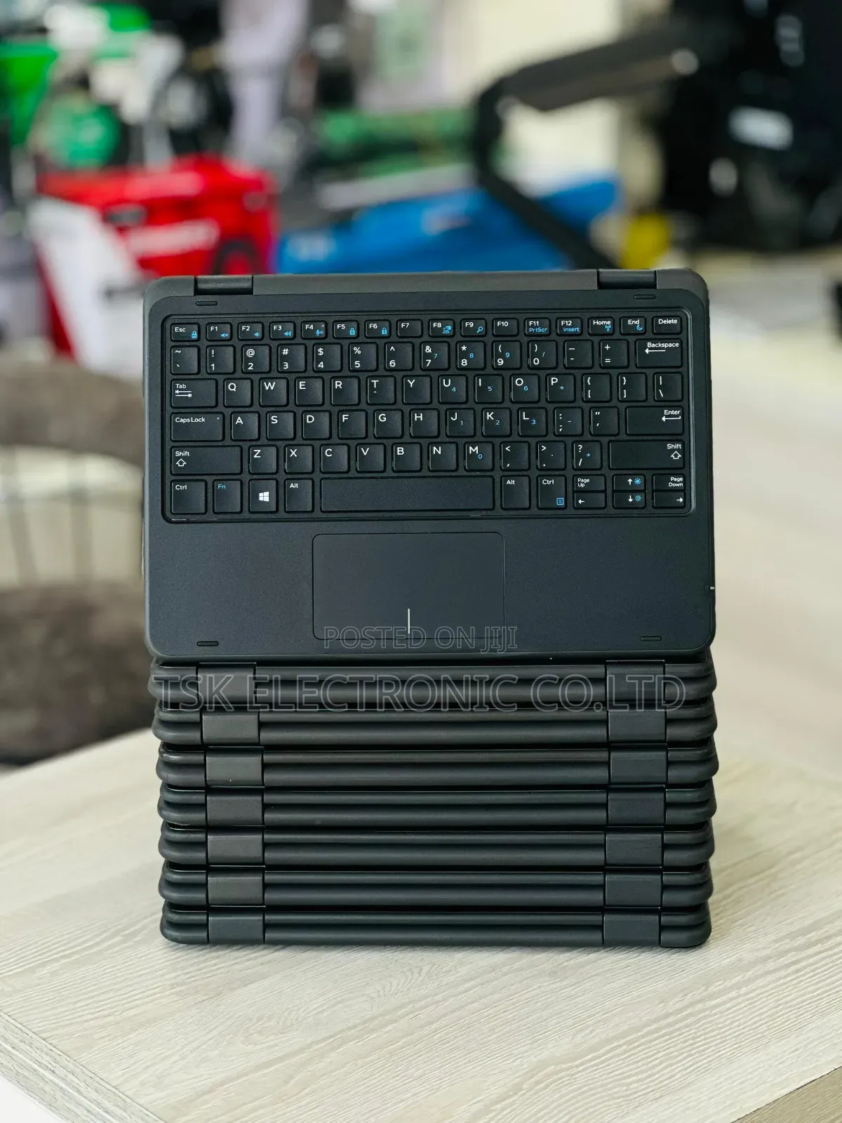 Laptop Dell Latitude 3120 4GB Intel SSD 128GB
