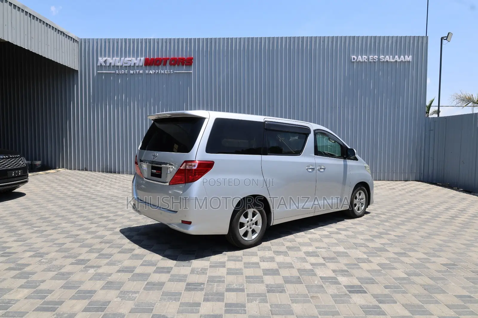 Toyota Alphard 2.4 Petrol FWD 2011 Silver