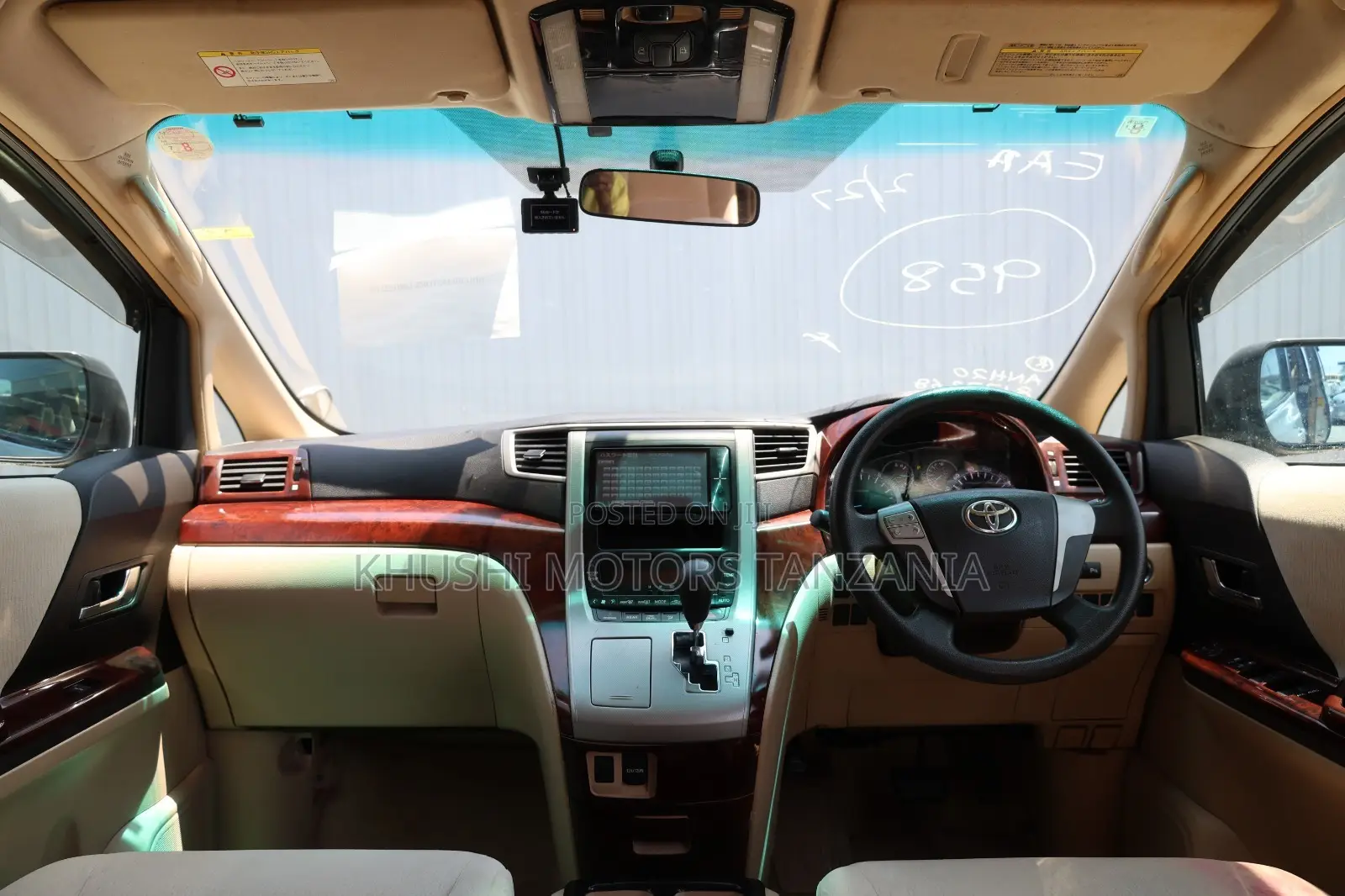 Toyota Alphard 2.4 Petrol FWD 2011 Silver