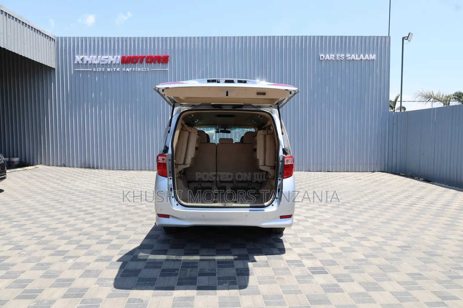 Toyota Alphard 2.4 Petrol FWD 2011 Silver