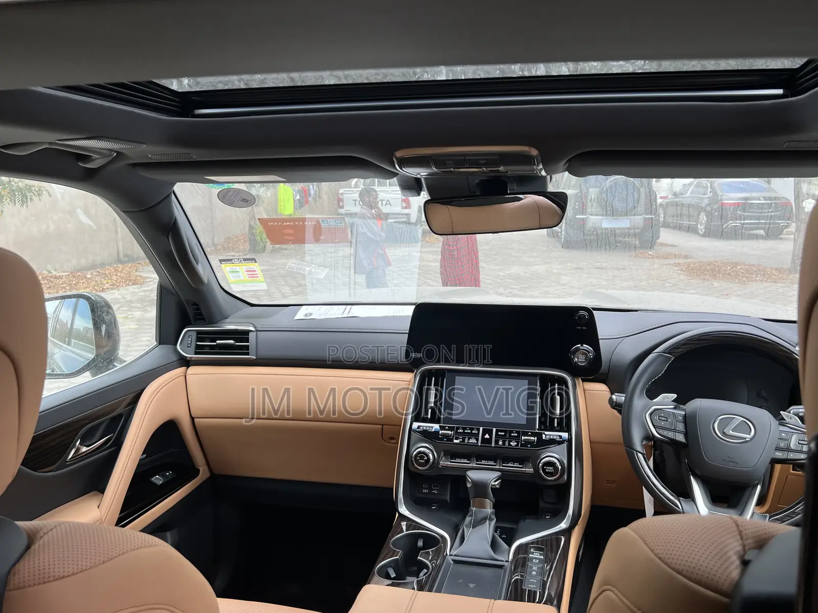 Lexus LX 2024 Green