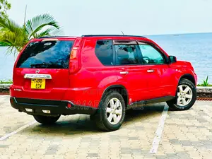 Nissan X-Trail 2009 Red