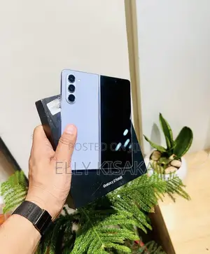 New Samsung Galaxy Z Fold 5 256 GB Gray