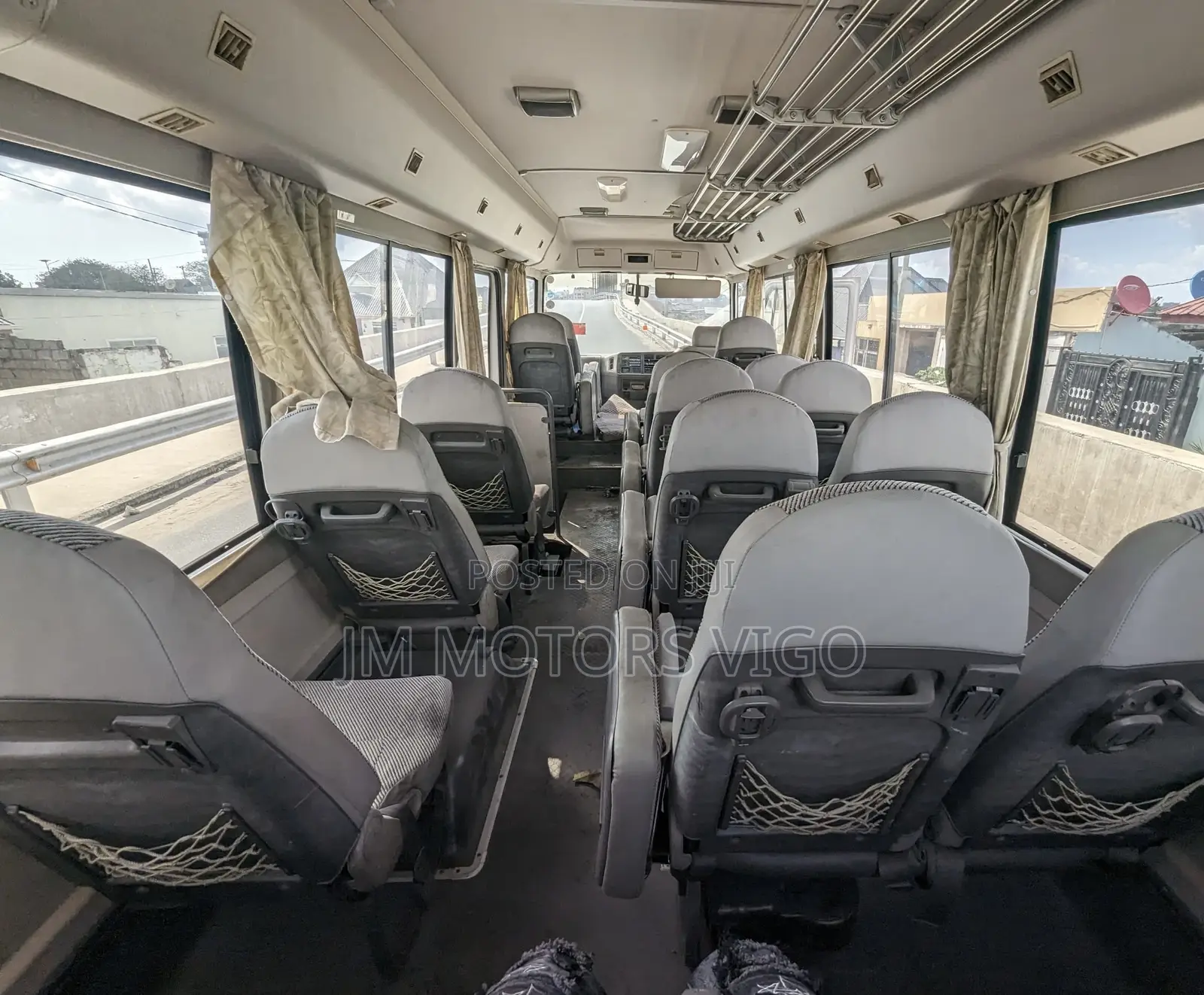Mitsubishi Fuso Rosa 2000 Silver