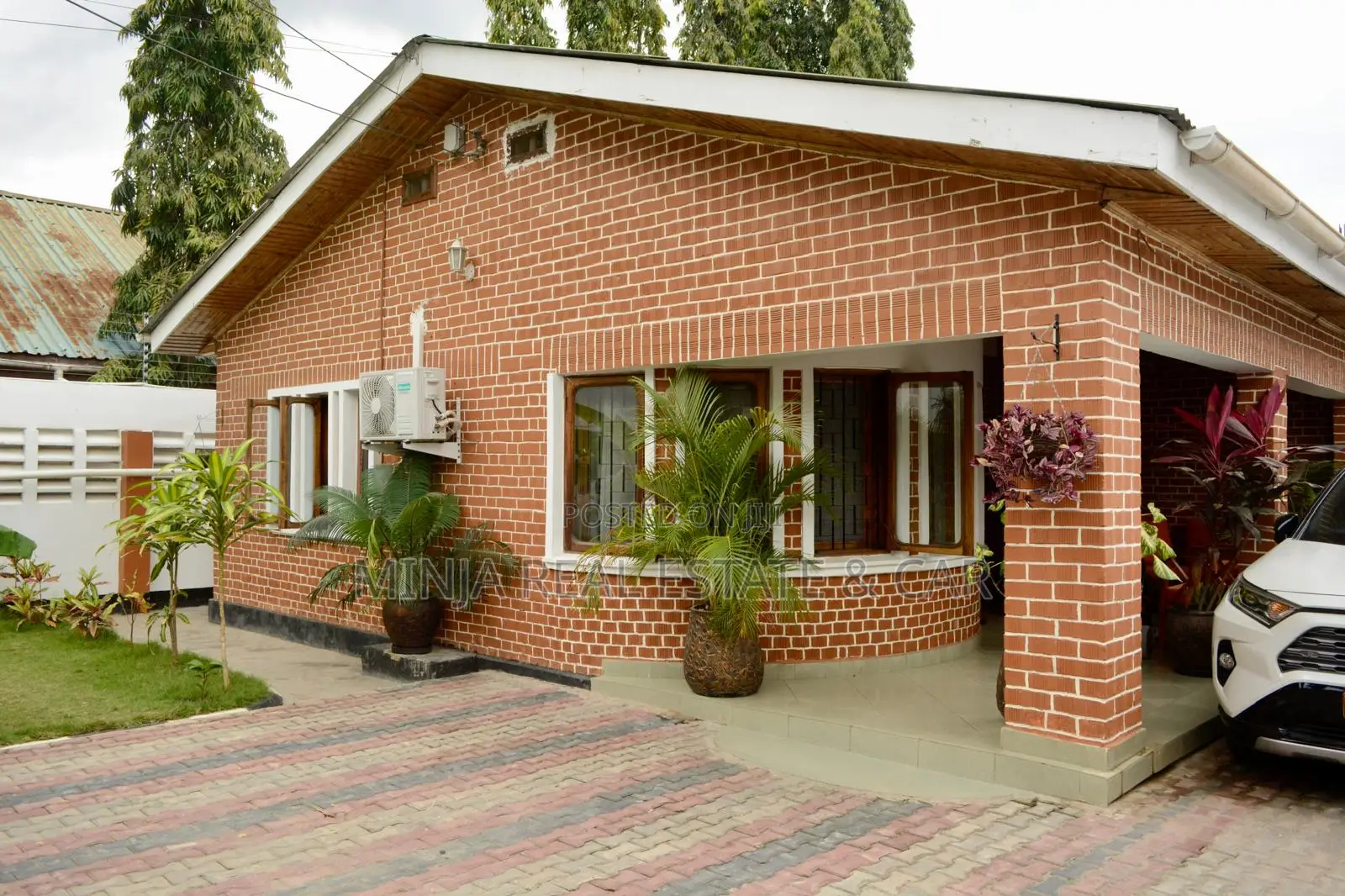 Furnished 4bdrm House in Mikocheni for rent