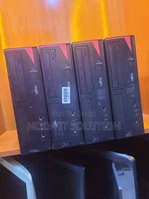 Fujitsu Esprimo D556/2/E85+ 4GB Intel Core I3 HDD 500GB