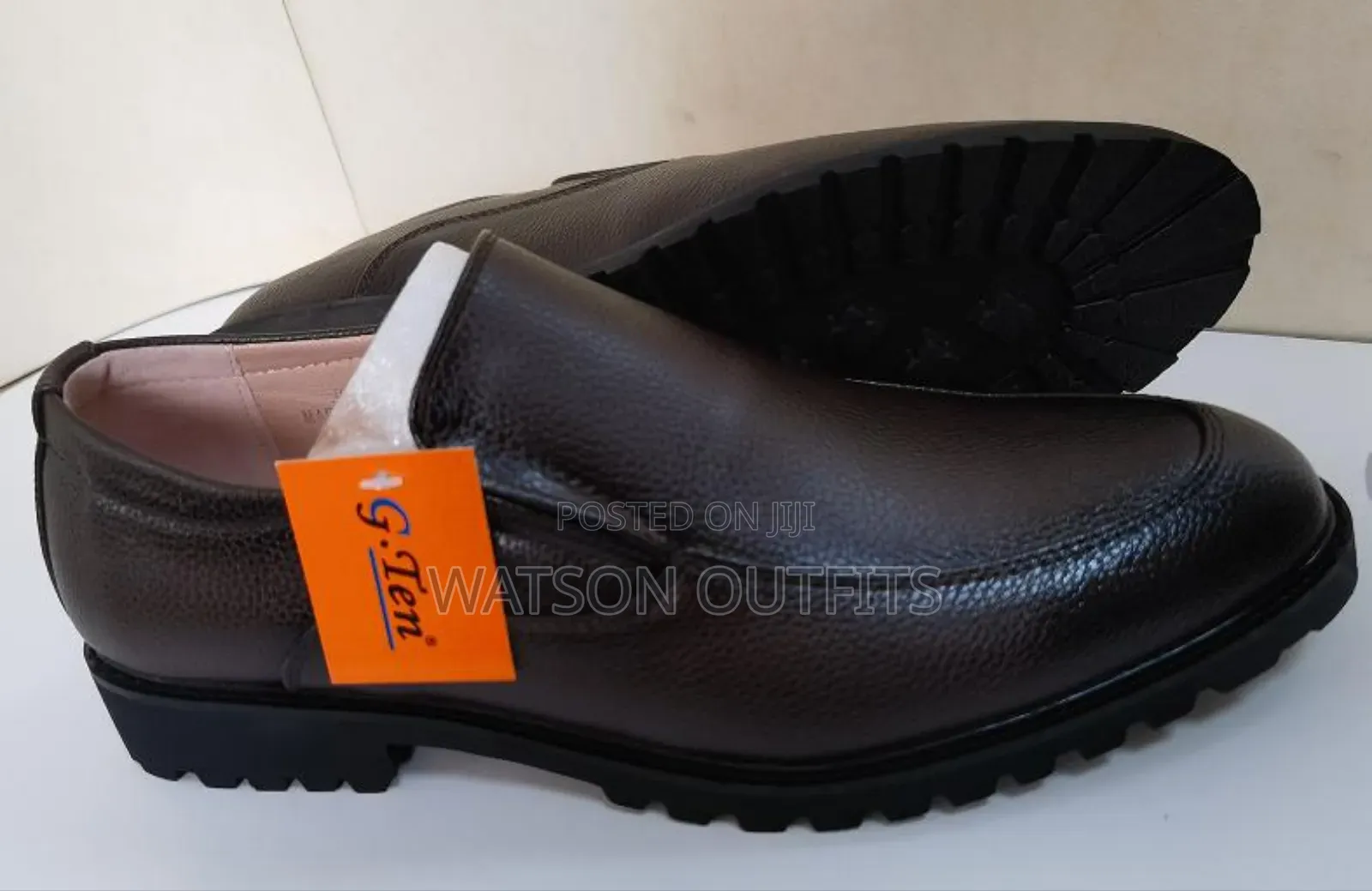 Men's Shoes Very Very Comfortable and Providing Excellent Looking