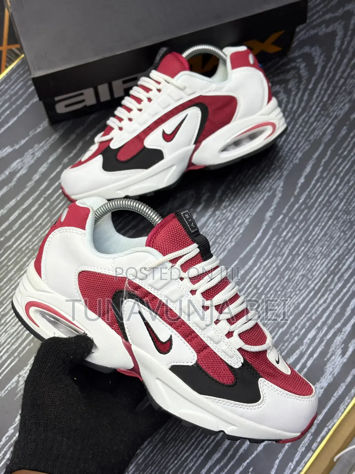 Airmax Traix Sneakers