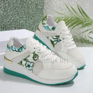 Ladies Sneakers 