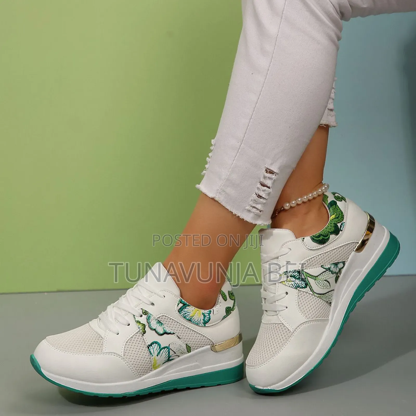 Ladies Sneakers 