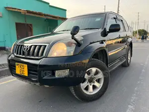 Toyota Land Cruiser Prado 2006 Black