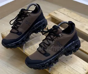Sneaker Shoes or Viatu Vya Raba Very Best and Quality