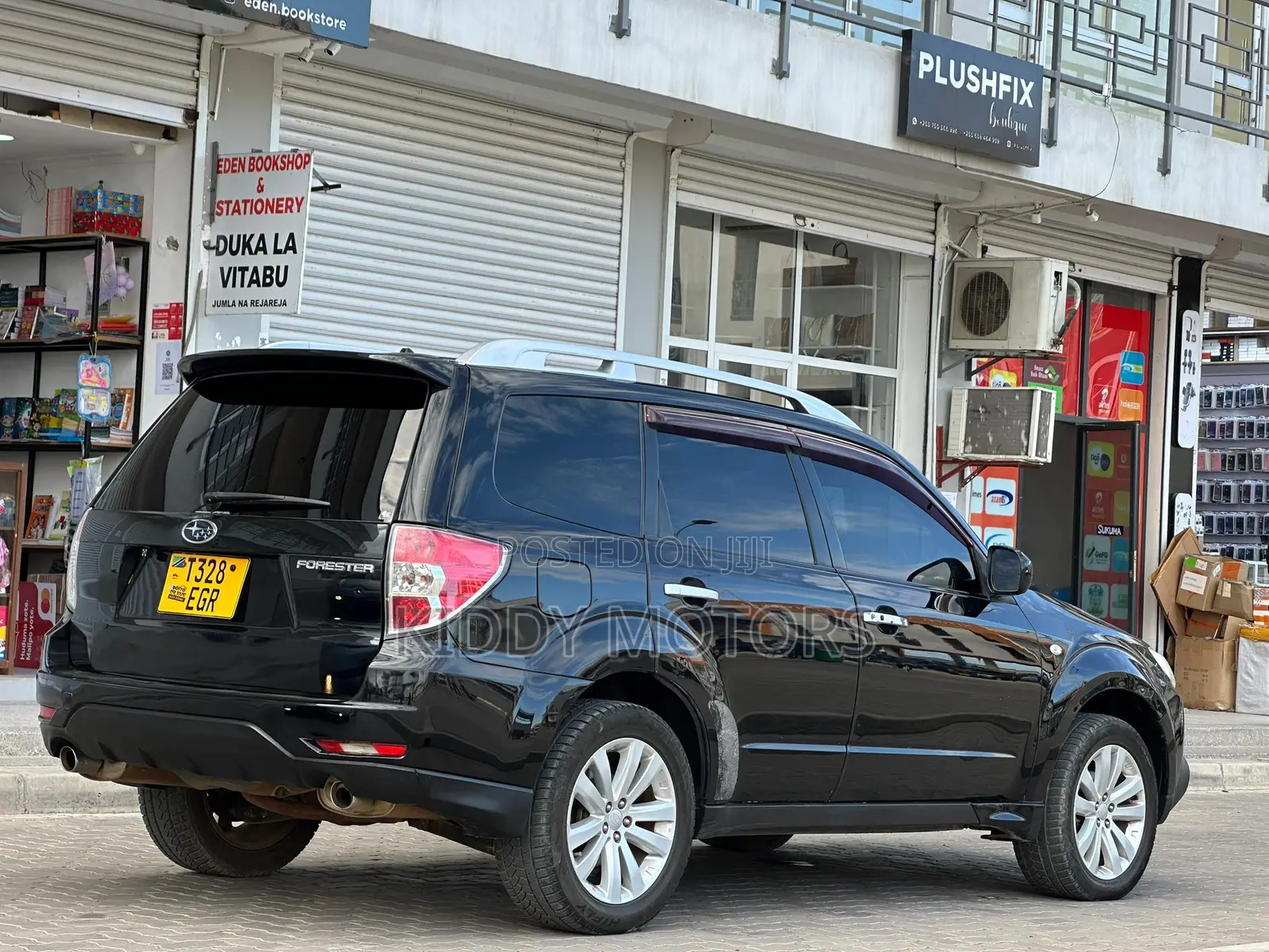Subaru Forester 2011 Black