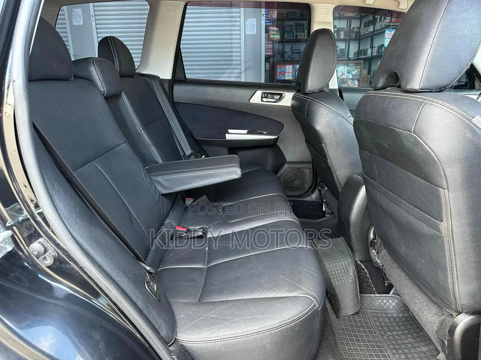 Subaru Forester 2011 Black